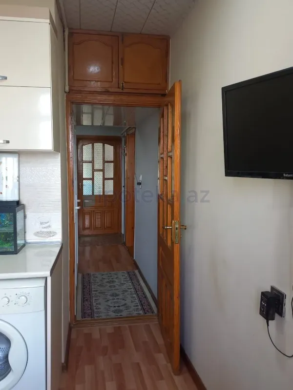 Satılır 2 otaqlı köhnə tikili 53 m²