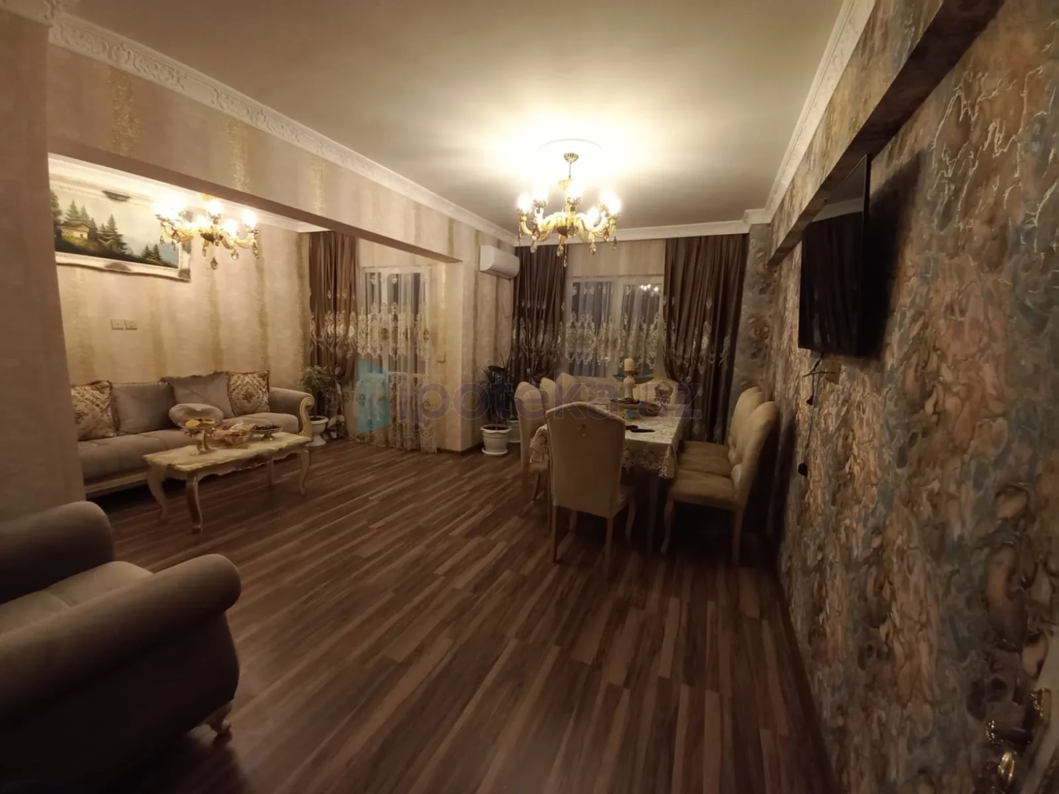 Satılır 4 otaqlı yeni tikili 110 m²