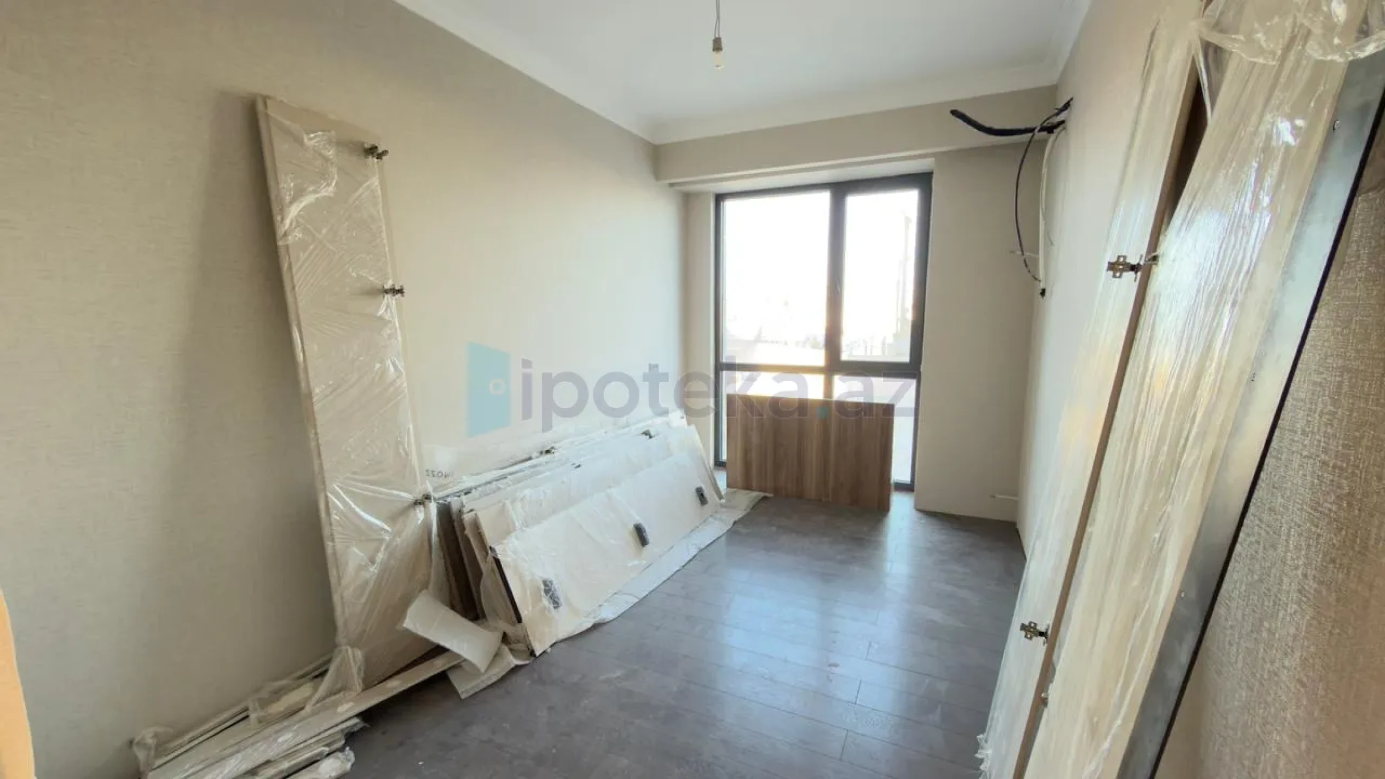 Satılır 4 otaqlı yeni tikili 157 m²
