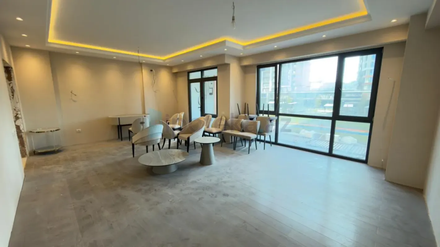 Satılır 4 otaqlı yeni tikili 157 m²