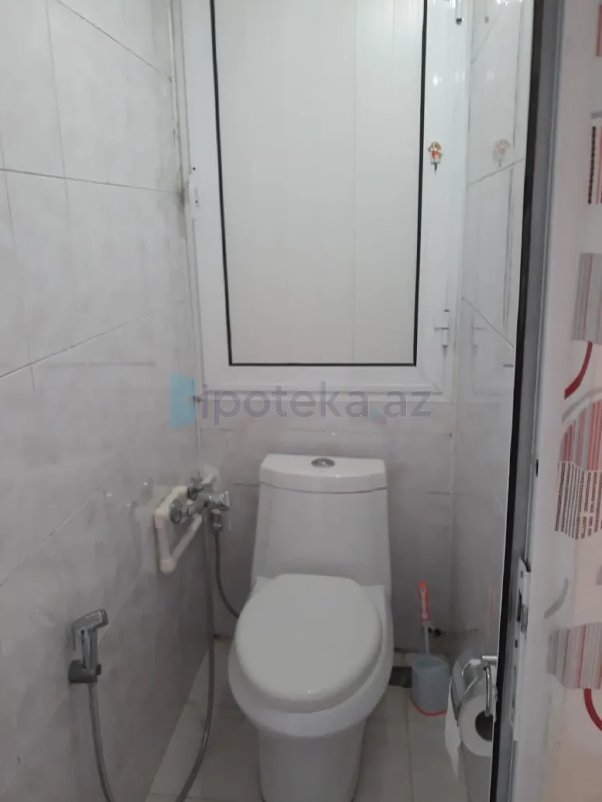 Satılır 2 otaqlı köhnə tikili 80 m²