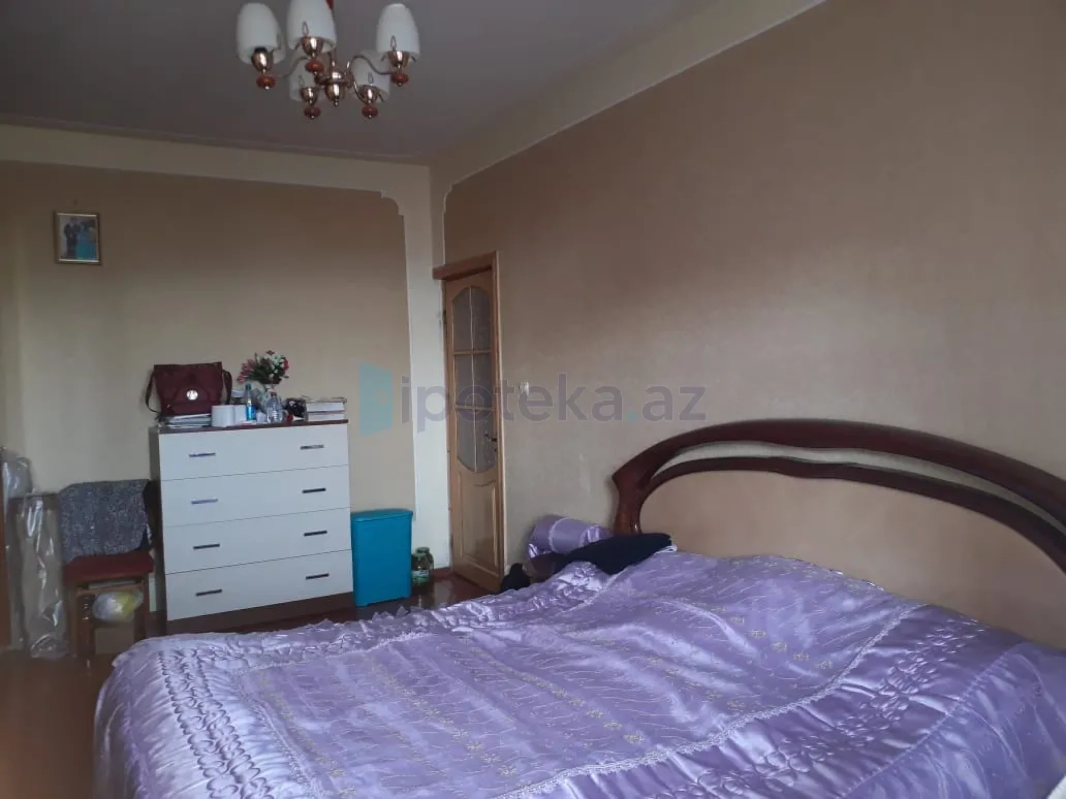 Satılır 2 otaqlı köhnə tikili 80 m²