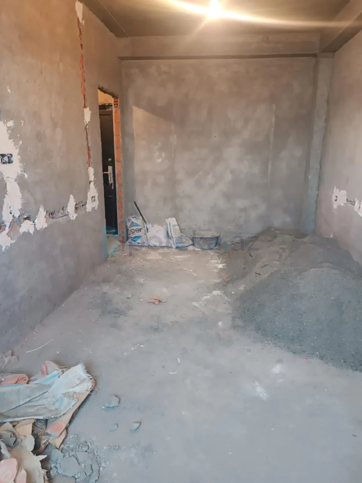 Satılır 2 otaqlı yeni tikili 64 m²