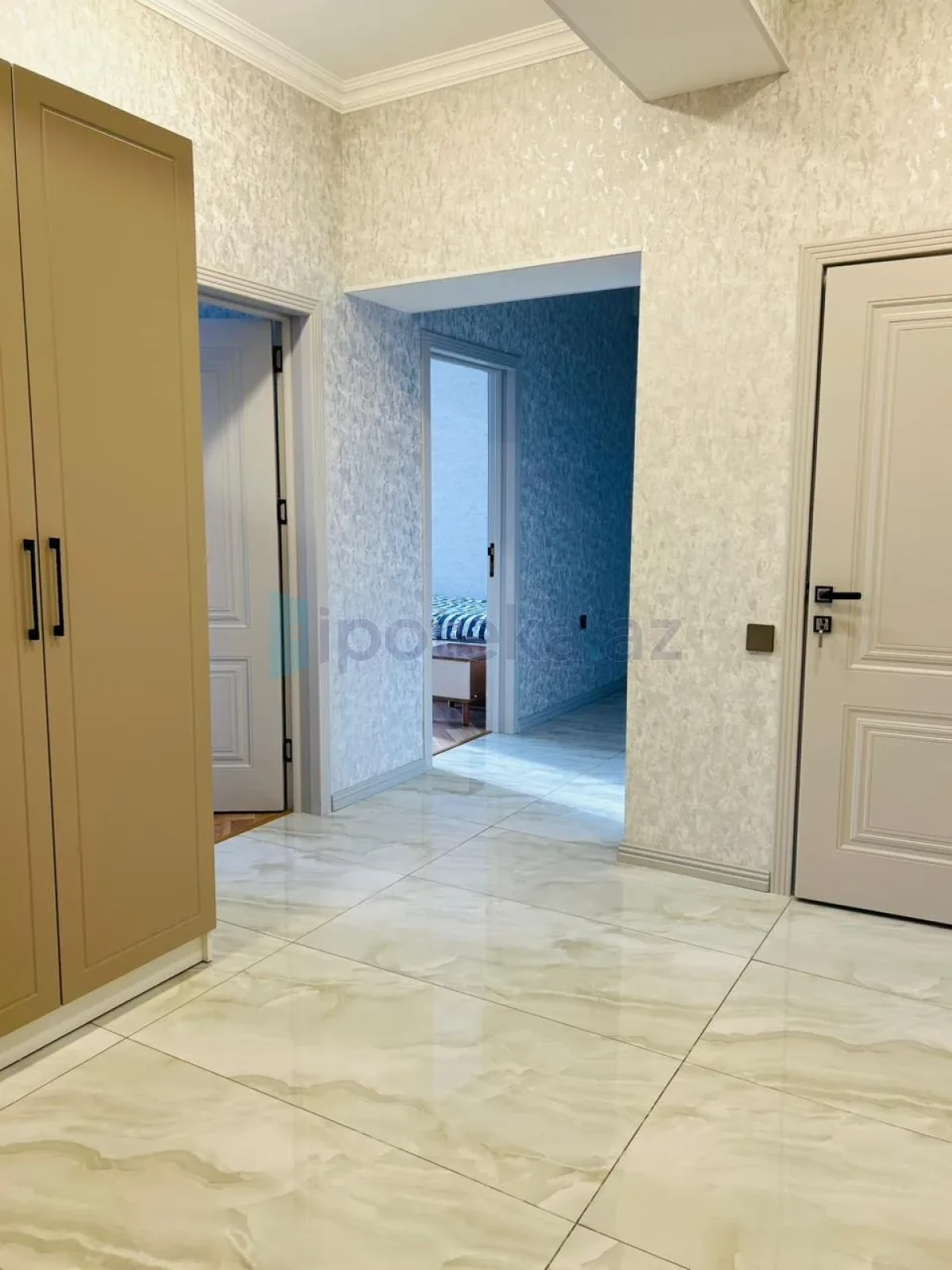 Satılır 3 otaqlı yeni tikili 108 m²