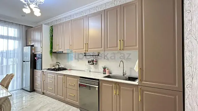 Satılır 3 otaqlı yeni tikili 108 m²