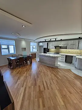 Satılır 3 otaqlı köhnə tikili 100 m² — Bakı, Əmircan 3 otaq 100.00 m²