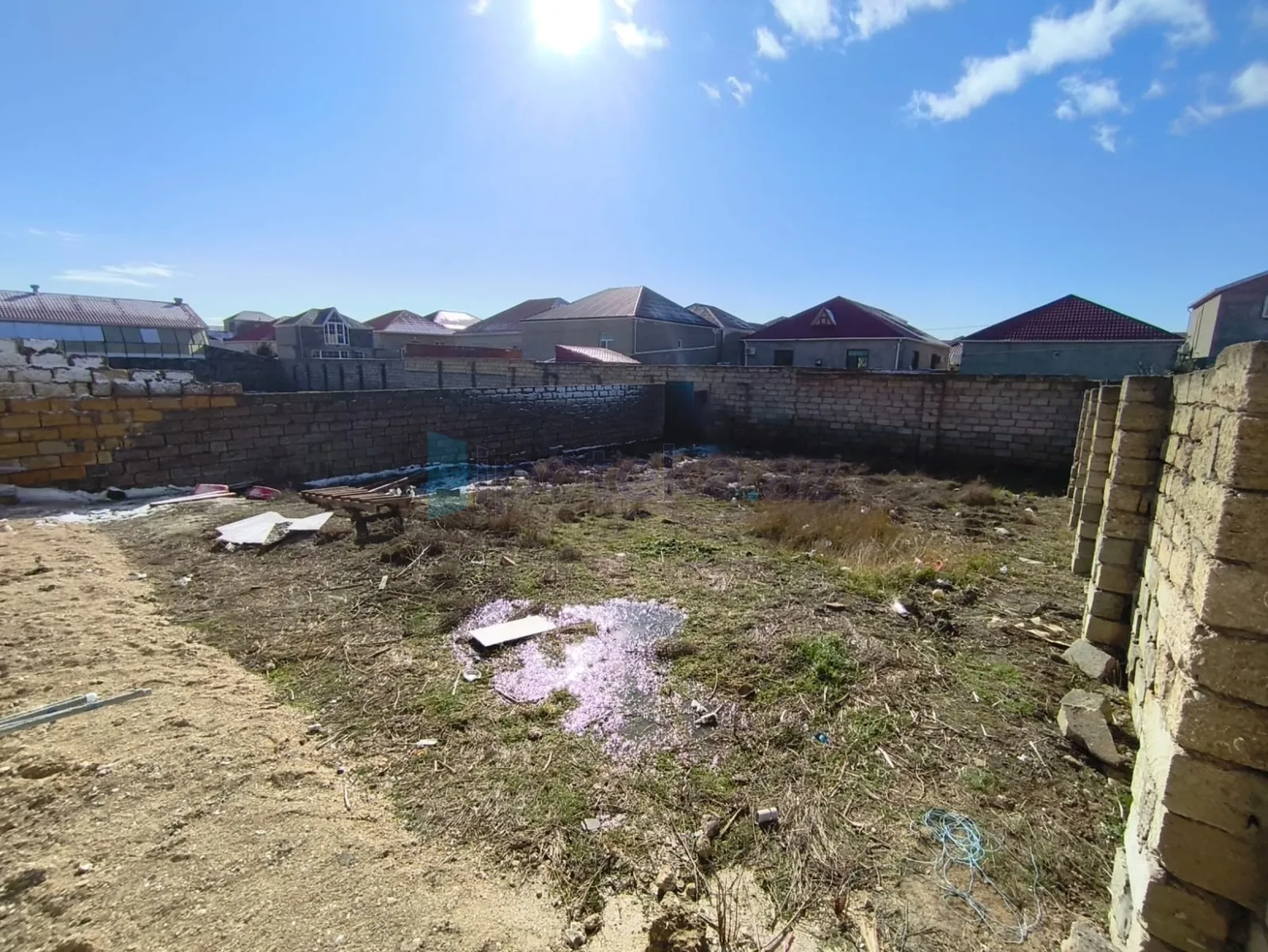 Satılır 3 otaqlı həyət evi 100 m²