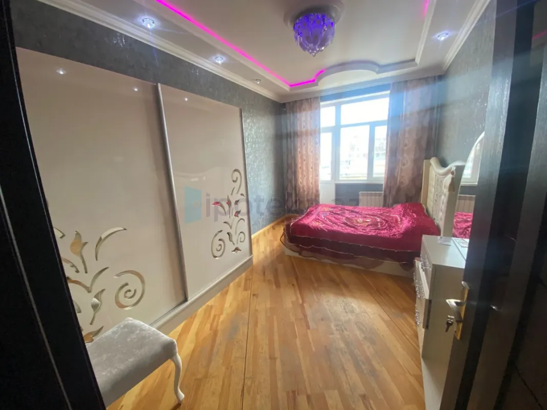 Satılır 2 otaqlı yeni tikili 55 m²