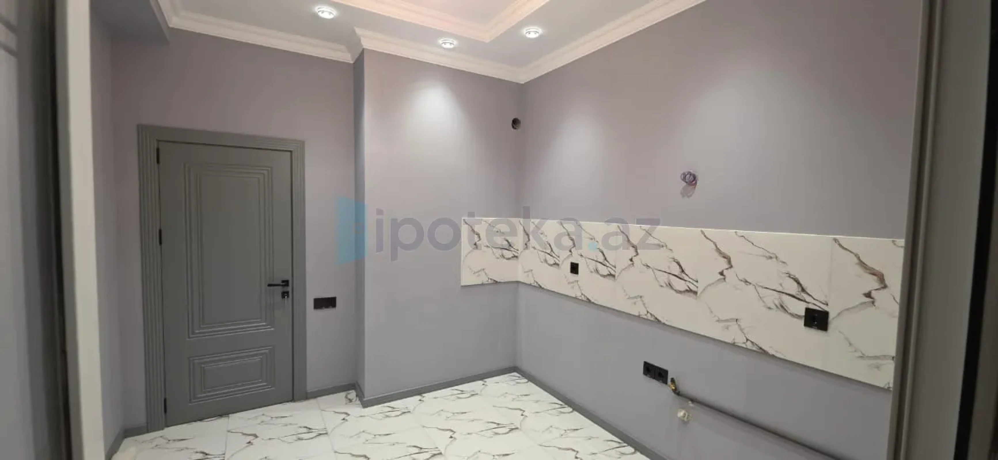 Satılır 2 otaqlı yeni tikili 62 m²