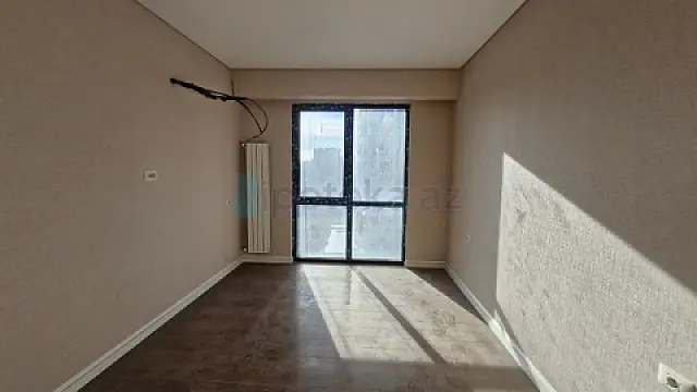 Satılır 3 otaqlı yeni tikili 84 m²