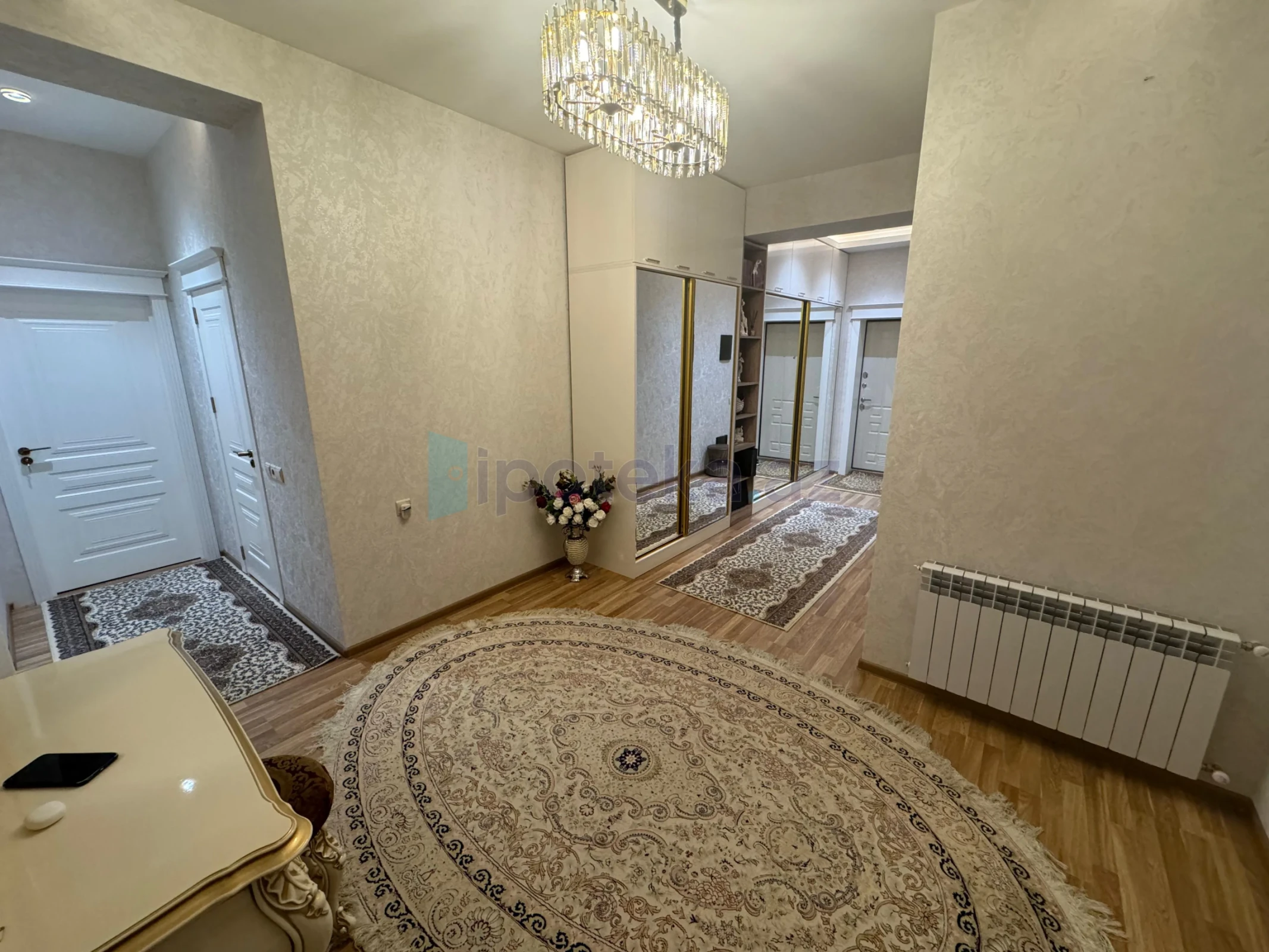 Satılır 3 otaqlı yeni tikili 137 m²