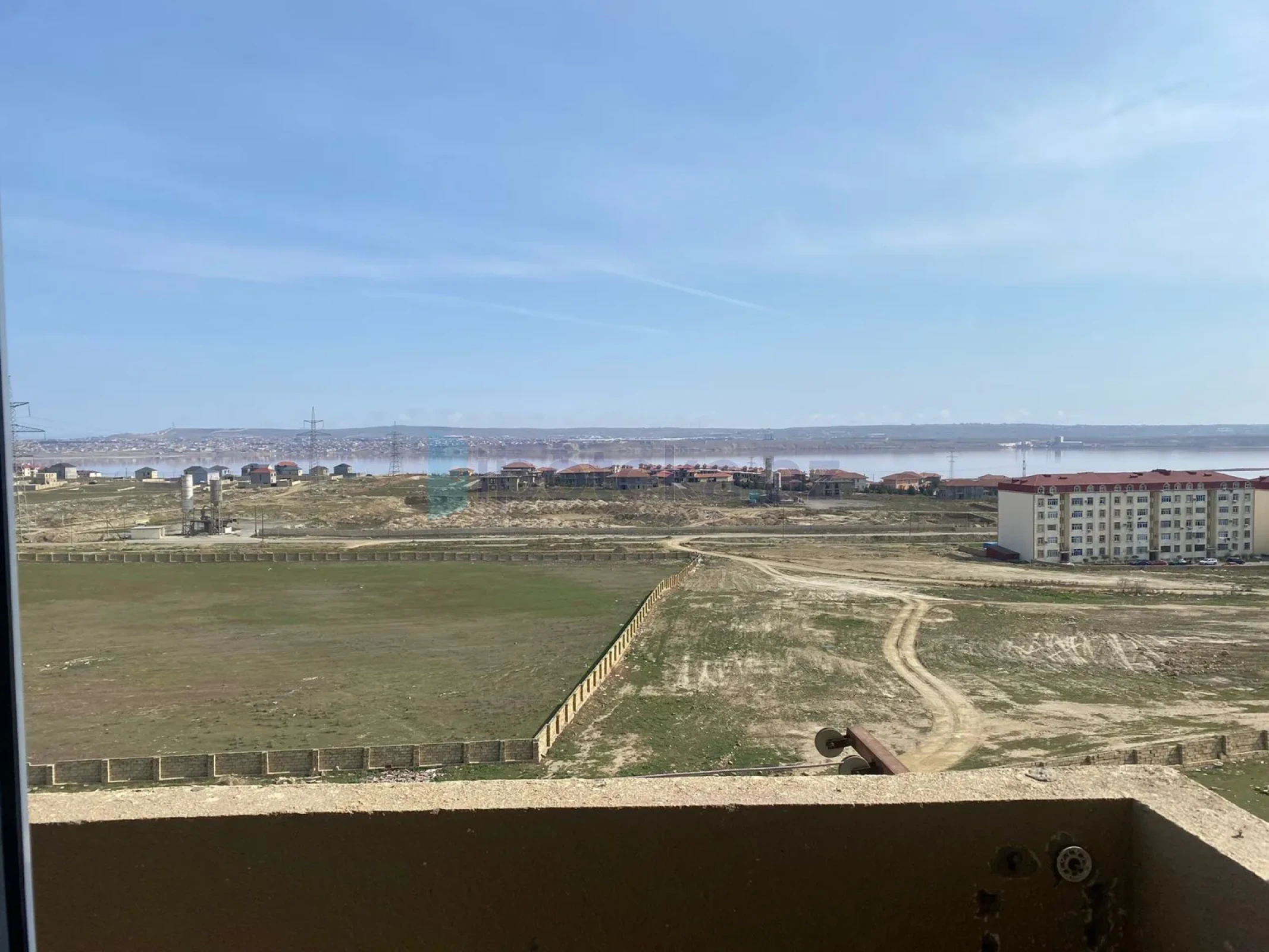 Satılır 2 otaqlı yeni tikili 72.4 m²