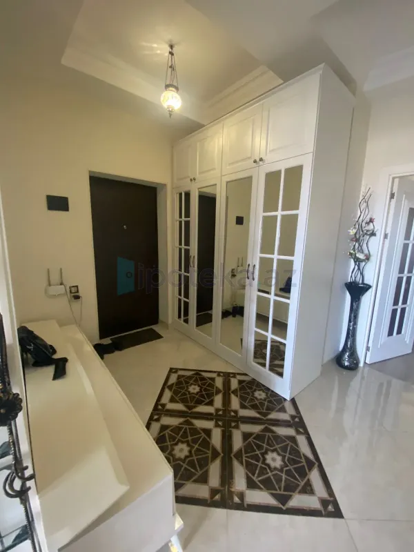 Satılır 2 otaqlı yeni tikili 72.4 m²