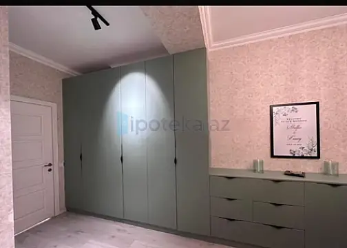 Satılır 3 otaqlı yeni tikili 95 m²