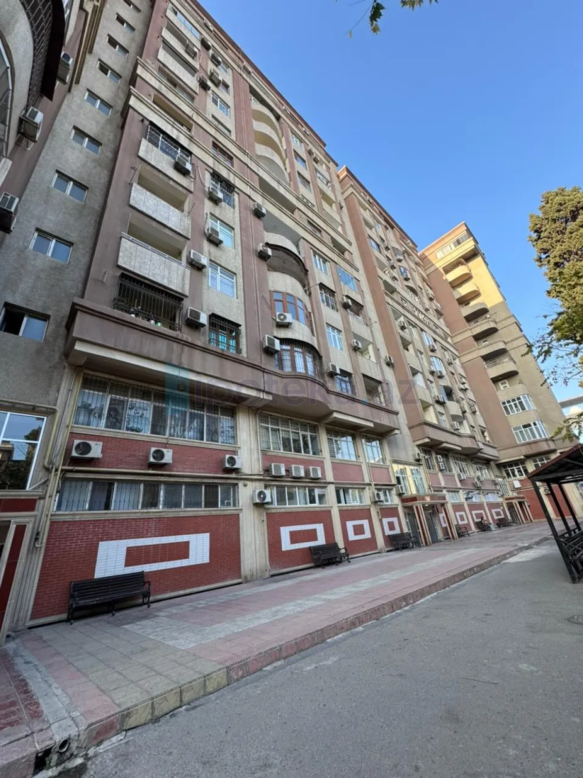 Satılır 3 otaqlı yeni tikili 153 m²