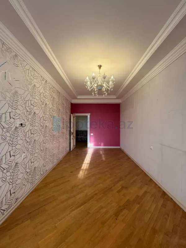 Satılır 3 otaqlı yeni tikili 153 m²