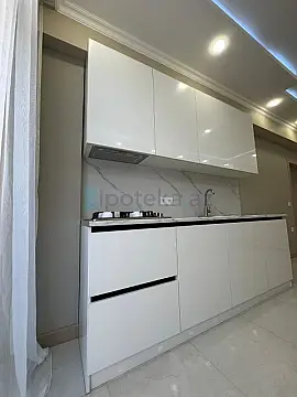 Satılır 2 otaqlı yeni tikili 61 m²