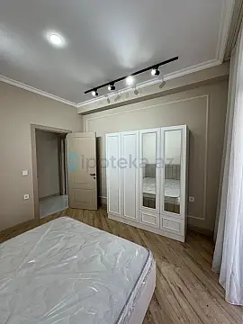 Satılır 2 otaqlı yeni tikili 61 m²