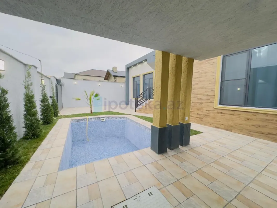 Satılır 3 otaqlı mənzil 142 m²