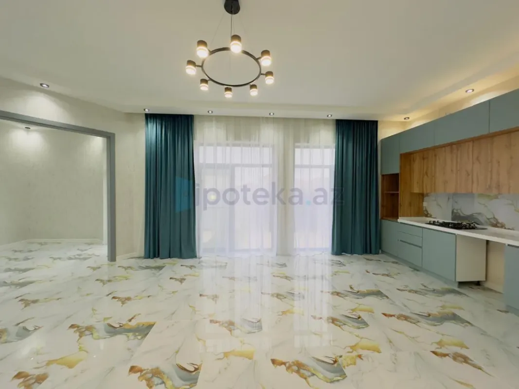 Satılır 3 otaqlı mənzil 142 m²