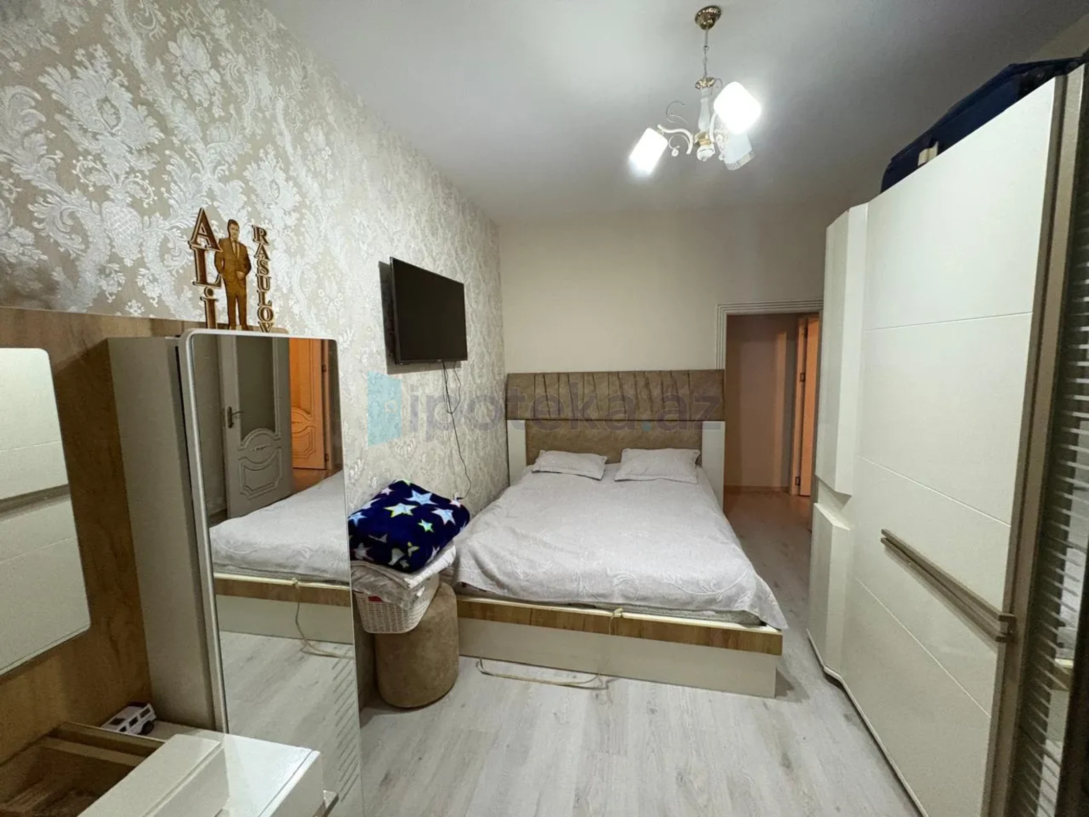 Satılır 2 otaqlı yeni tikili 64 m²