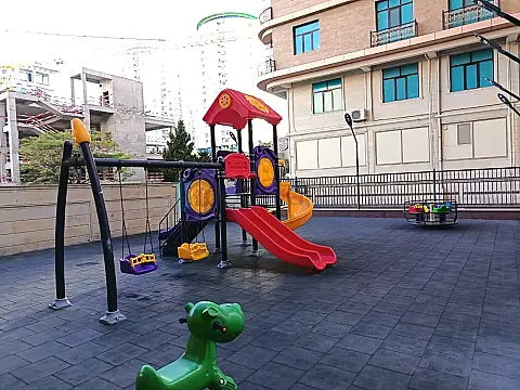 Satılır 1 otaqlı yeni tikili 31.5 m²