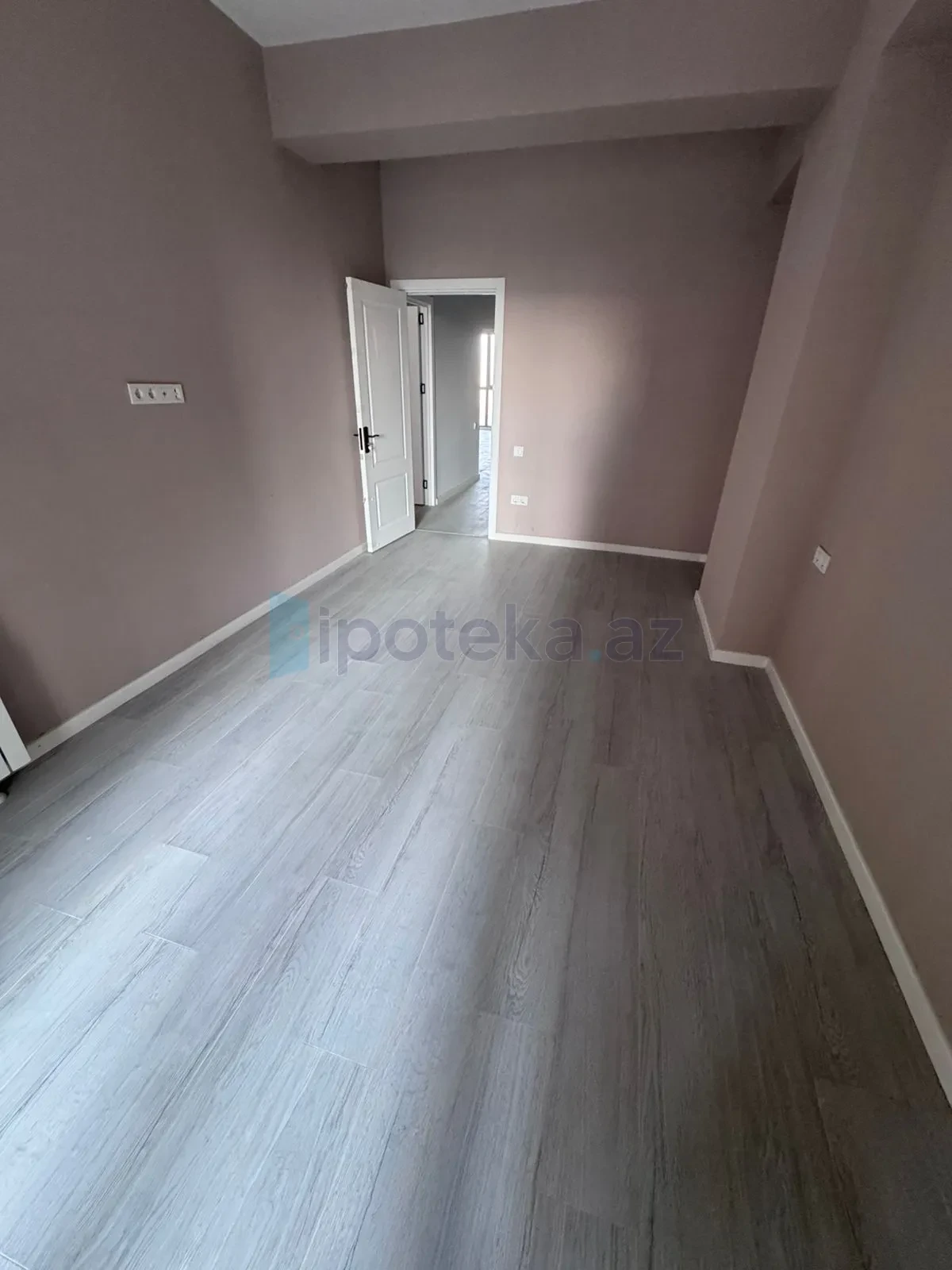 Satılır 3 otaqlı yeni tikili 101 m²