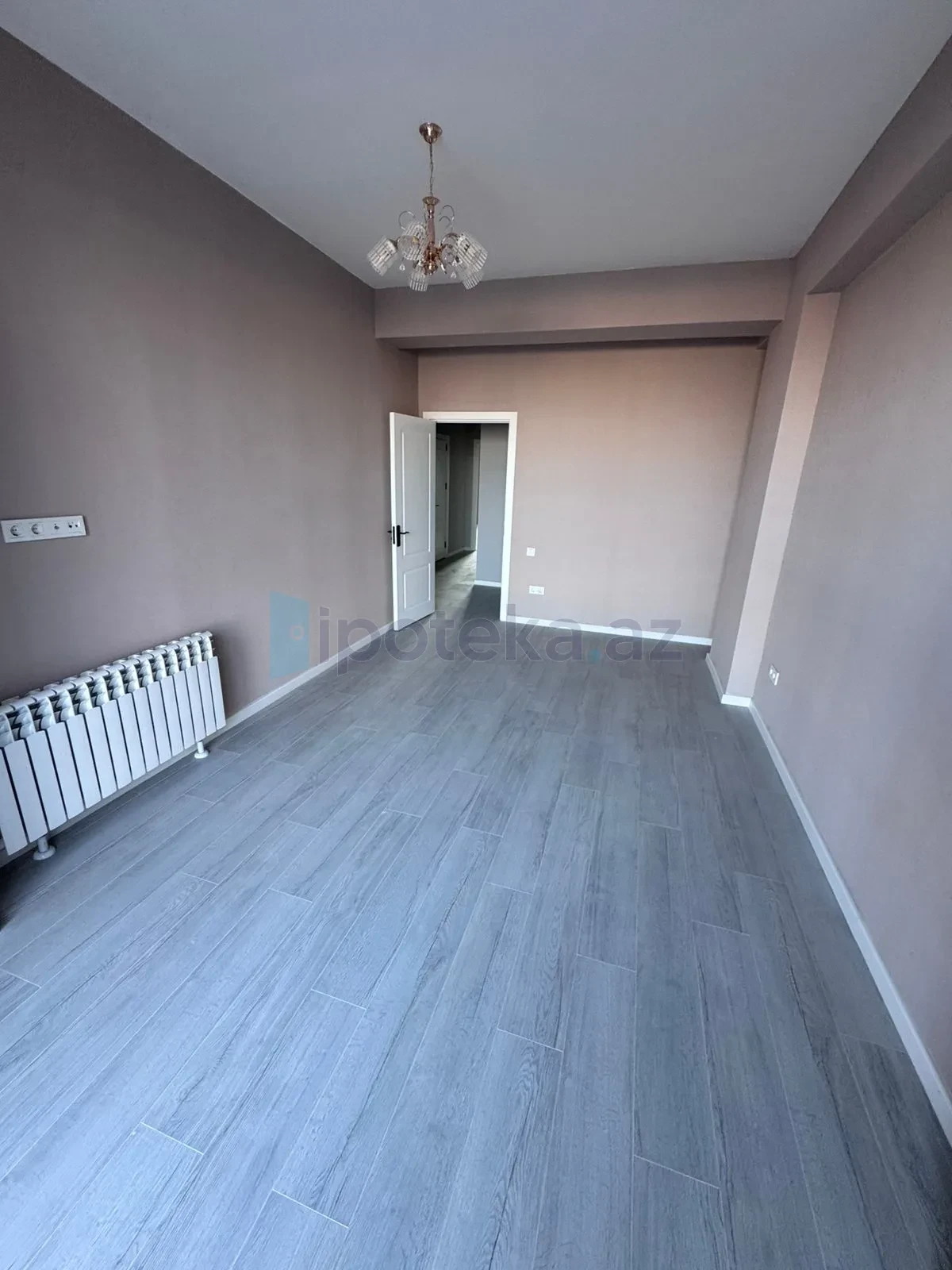 Satılır 3 otaqlı yeni tikili 101 m²