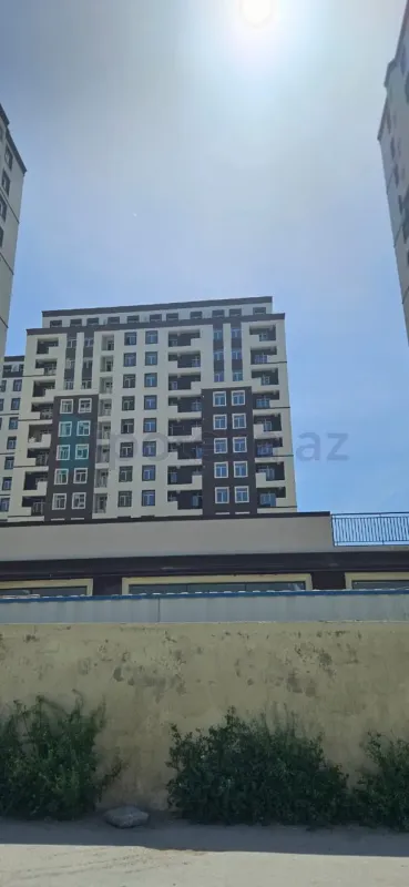 Satılır 3 otaqlı yeni tikili 102 m²