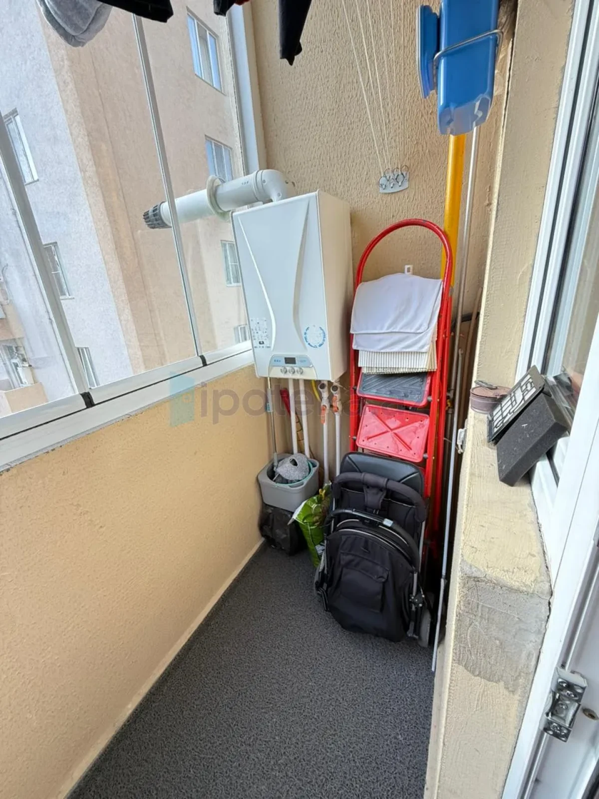 Satılır 3 otaqlı yeni tikili 77 m²