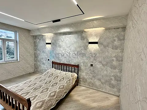 Satılır 2 otaqlı köhnə tikili 40 m²