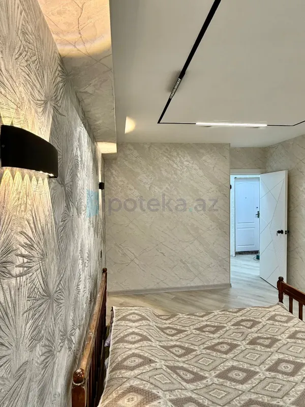 Satılır 2 otaqlı köhnə tikili 40 m²