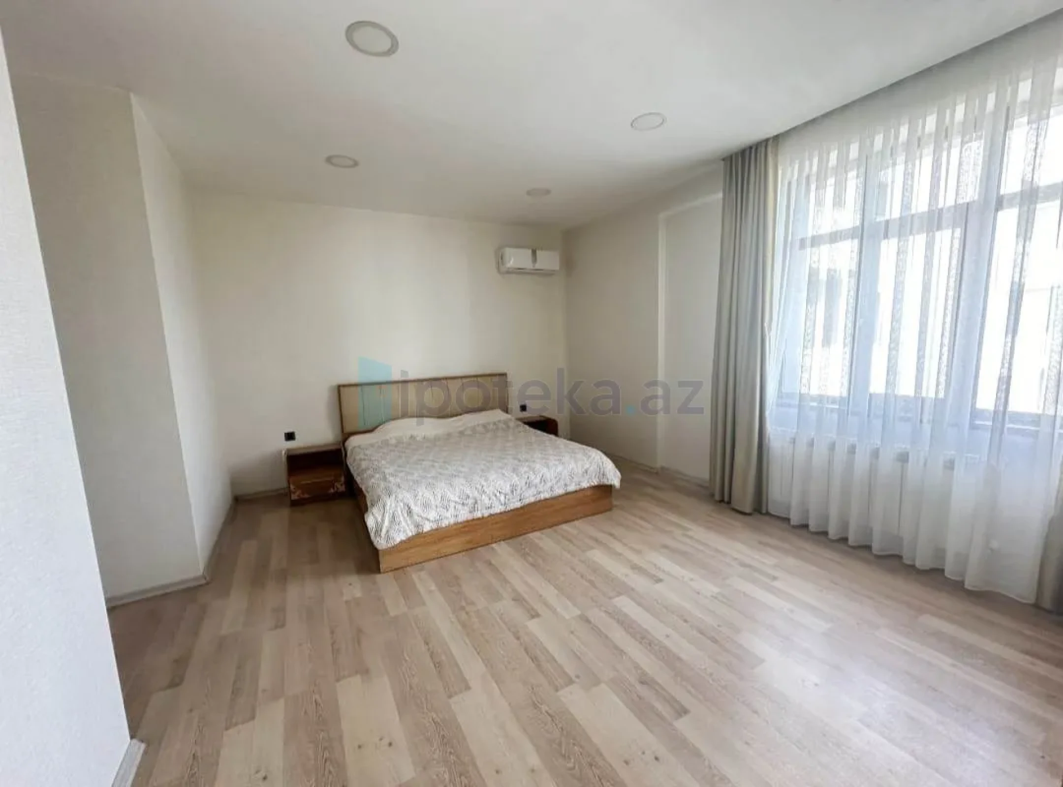 Satılır 2 otaqlı yeni tikili 80 m²