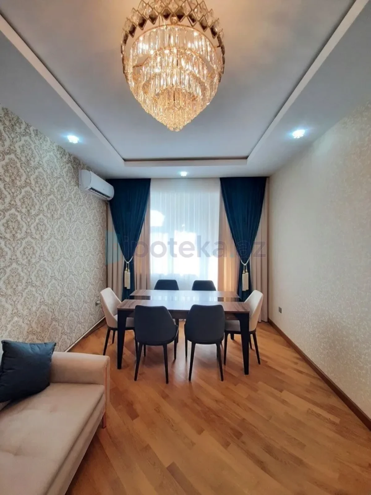 Satılır 2 otaqlı yeni tikili 68 m²