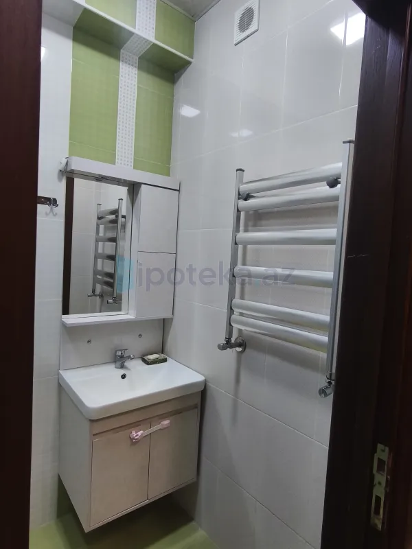 Satılır 2 otaqlı yeni tikili 68 m²