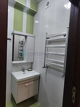 Satılır 2 otaqlı yeni tikili 68 m²