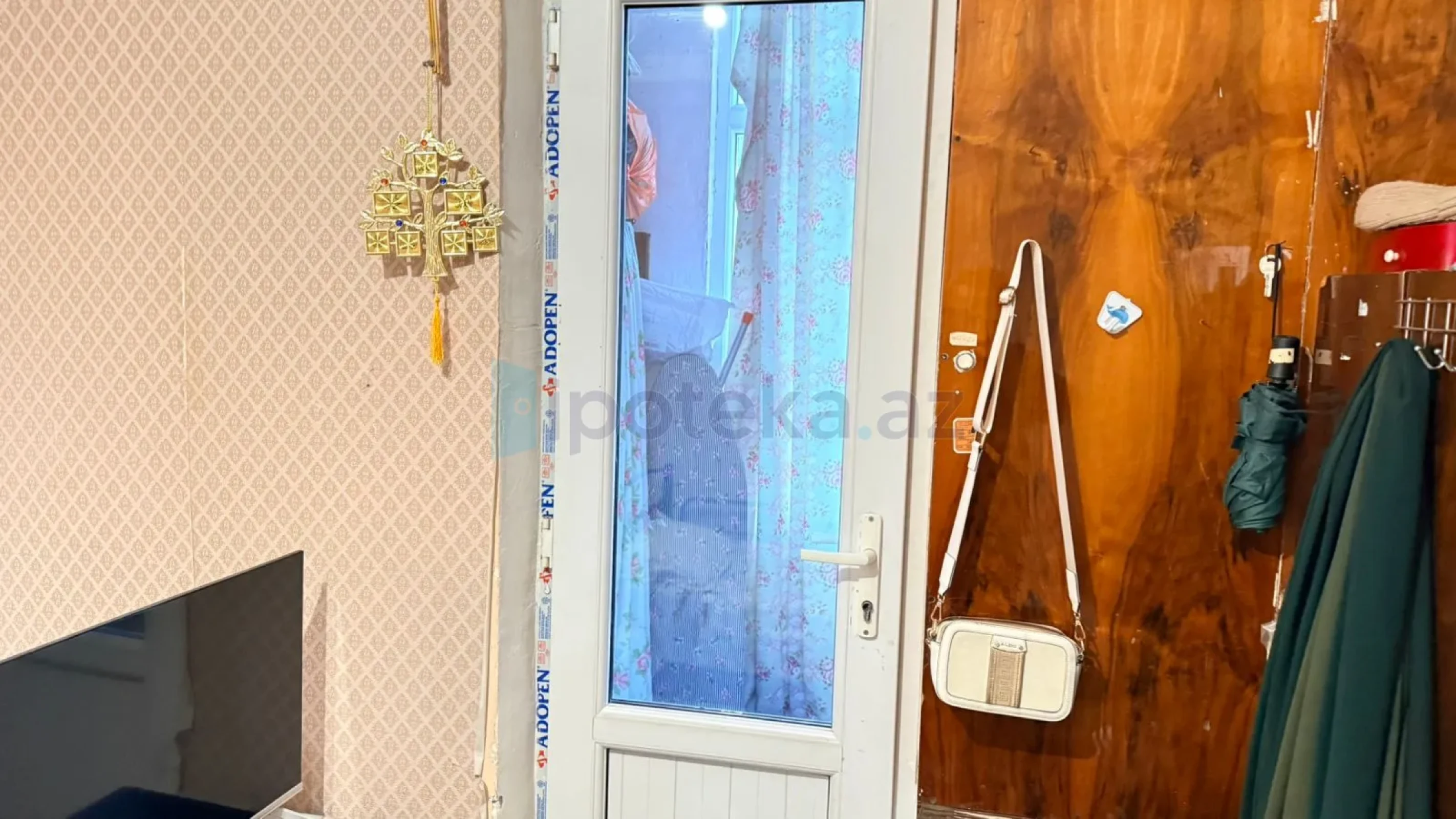 Satılır 1 otaqlı köhnə tikili 50 m²