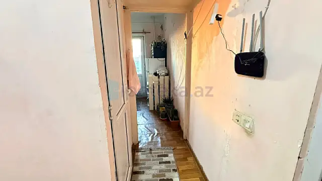 Satılır 1 otaqlı köhnə tikili 50 m²