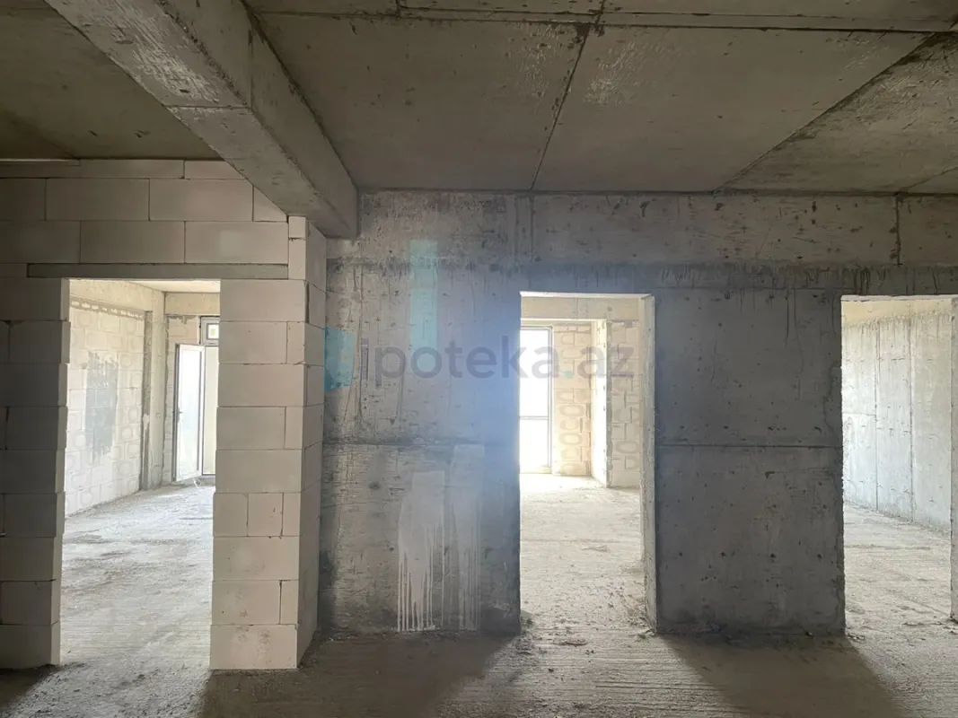 Satılır 4 otaqlı yeni tikili 205 m²