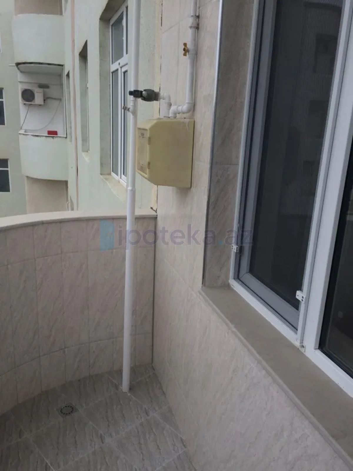 Satılır 3 otaqlı yeni tikili 90 m²
