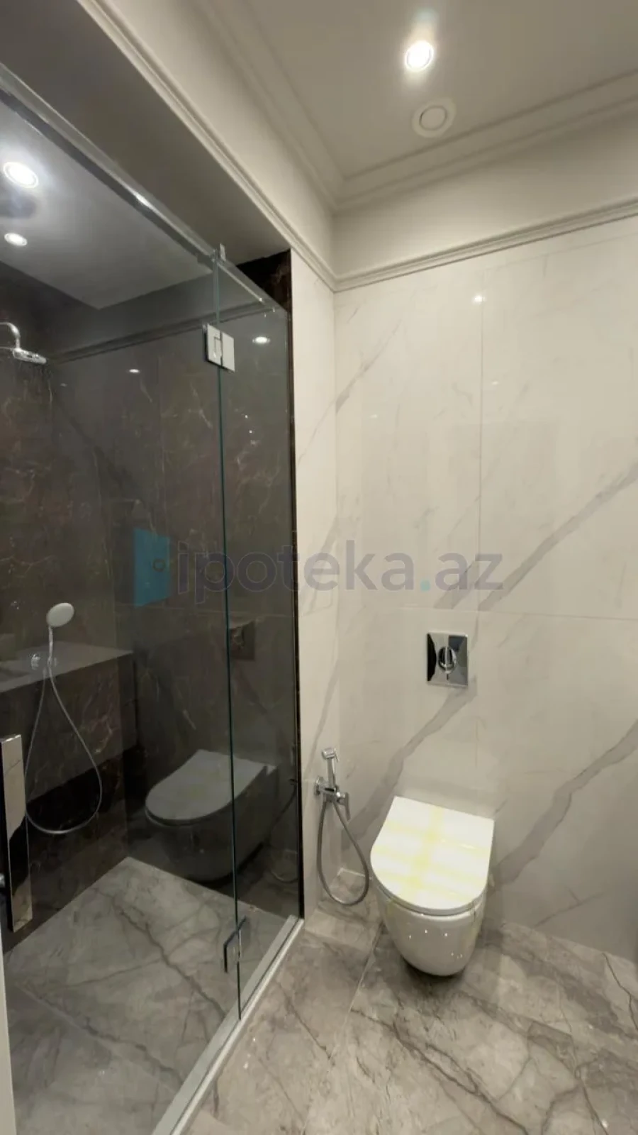 Satılır 4 otaqlı yeni tikili 128 m²