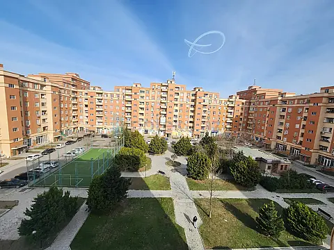 Satılır 2 otaqlı yeni tikili 40 m²