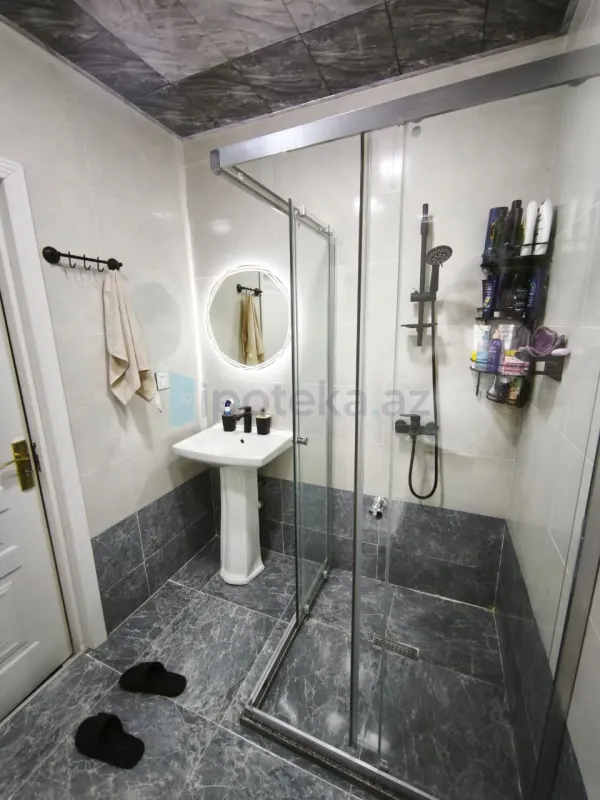 Satılır 2 otaqlı yeni tikili 86 m²