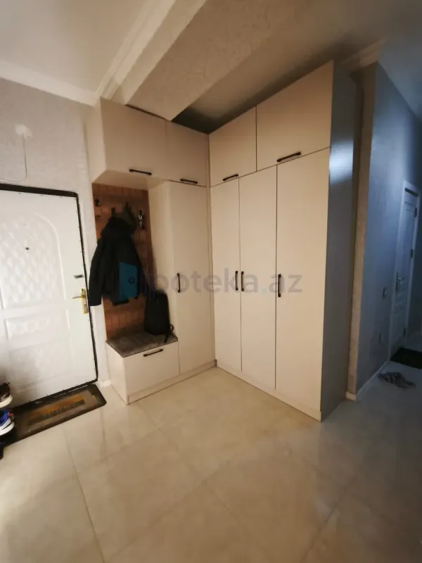 Satılır 2 otaqlı yeni tikili 86 m²