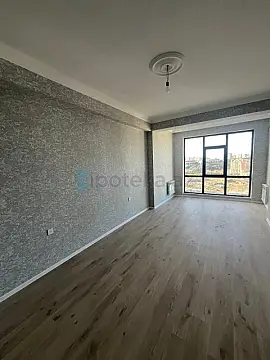 Satılır 2 otaqlı yeni tikili 76 m²