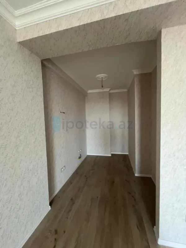 Satılır 2 otaqlı yeni tikili 76 m²