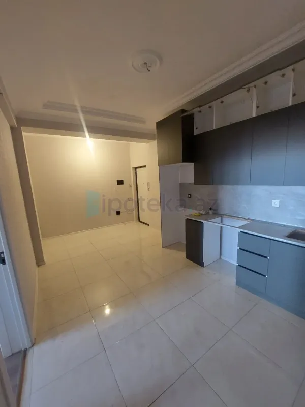 Satılır 2 otaqlı yeni tikili 77 m²