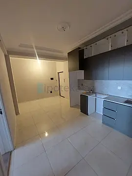 Satılır 2 otaqlı yeni tikili 77 m²