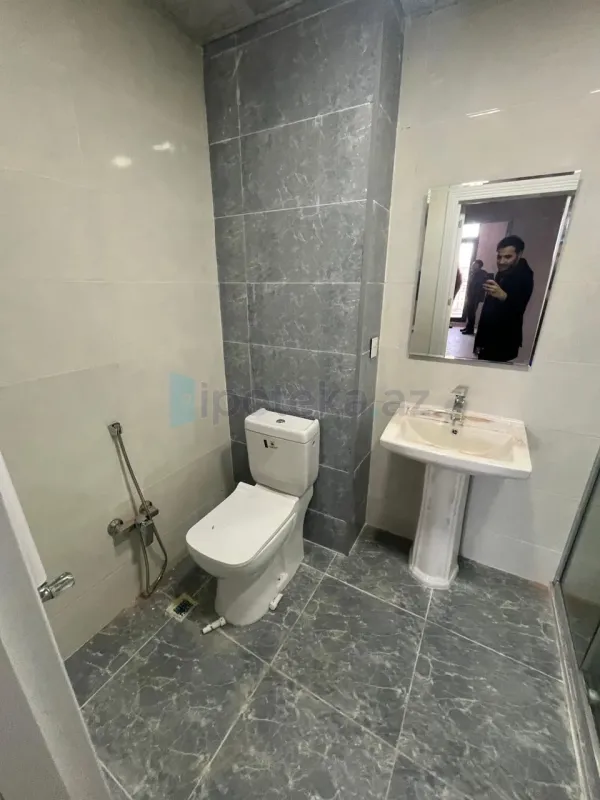 Satılır 2 otaqlı yeni tikili 95 m²