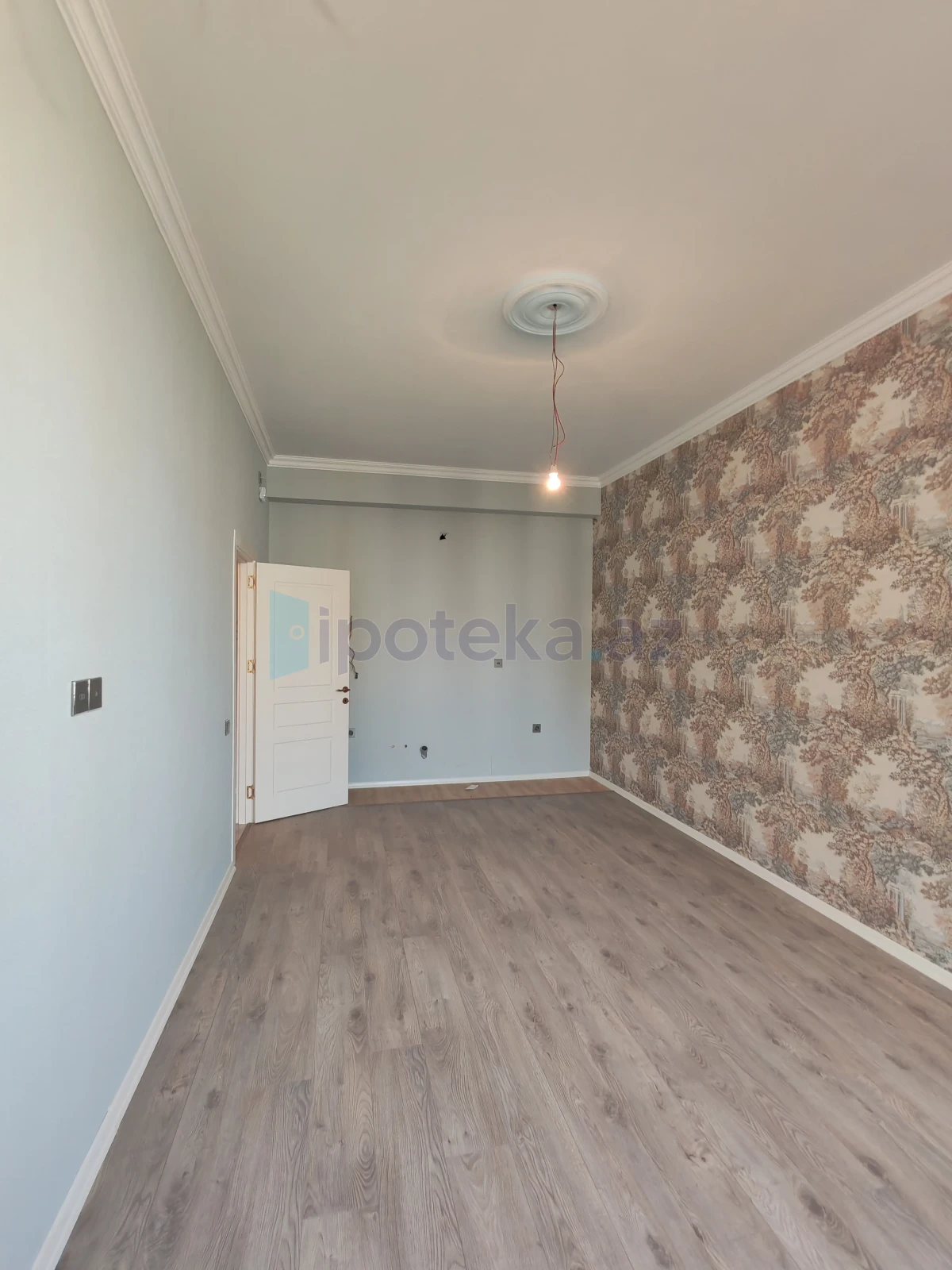 Satılır 2 otaqlı yeni tikili 50 m²